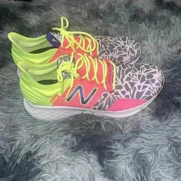 New balance fresh foam - Picture 3 of 7